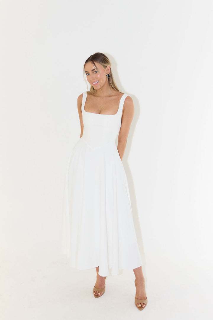 Sophia – Elegant Midi Dress