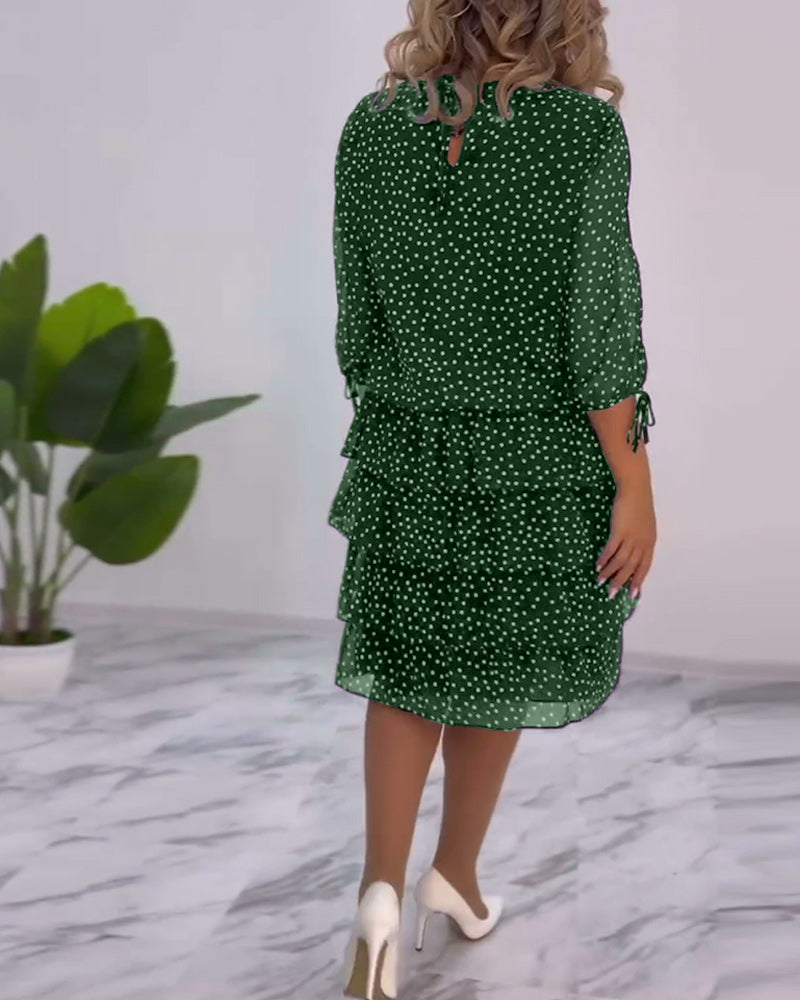 Lila – The Effortless Polka Dot Dress