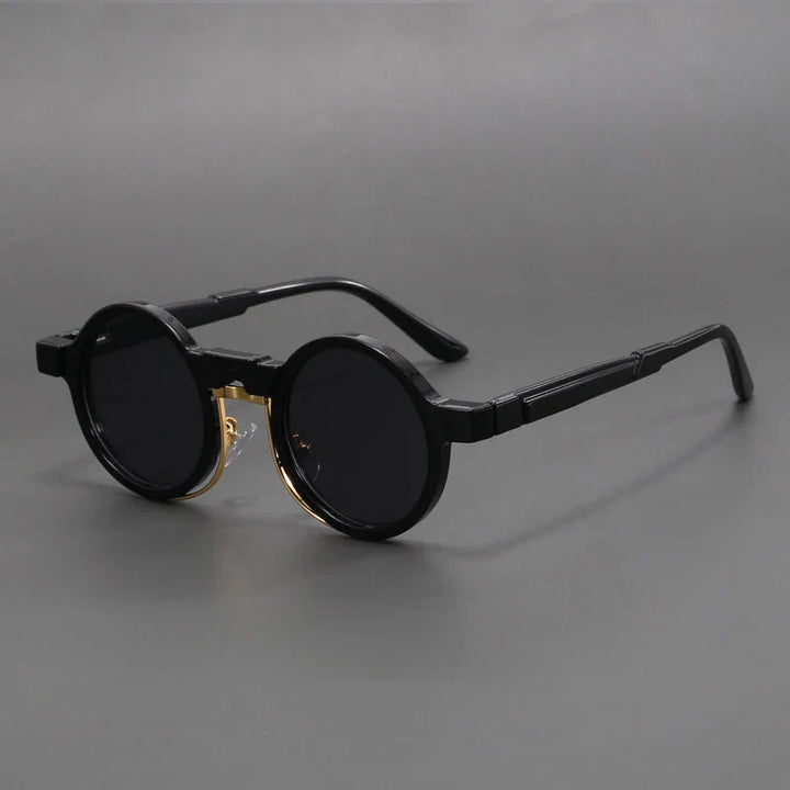 Southern Titan Sunnies