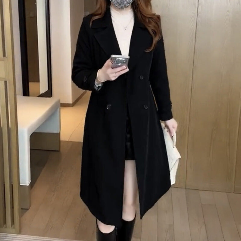 Kath – Sophisticated Trench Coat